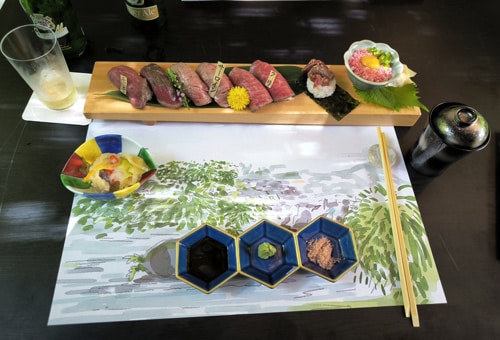 Sushis à Kibune, Japon