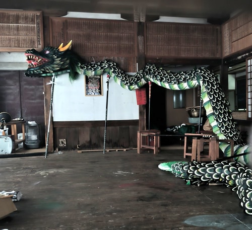 Dragon du sanctuaire Wakamiya Hachiman à Gero, Japon