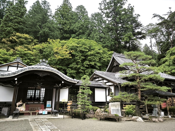 Temple Onsen-ji à Gero, Japon
